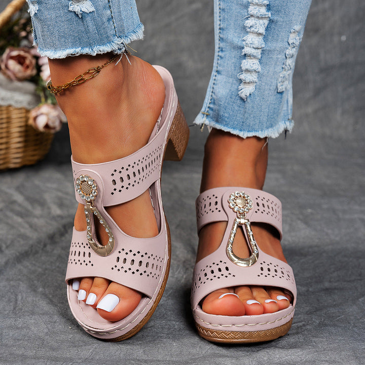 FALUVA Rylee Orthopedic Comfort Sandal