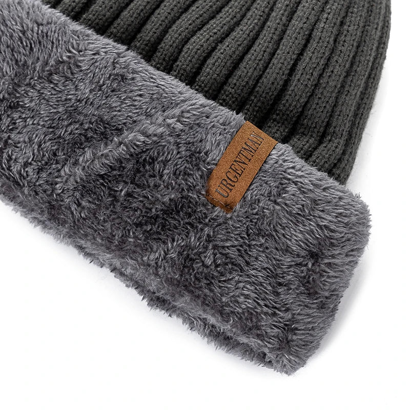 FALUVA Silas Thick Plush Beanie